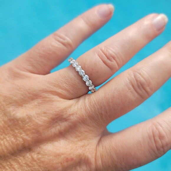 Jewelry - Genuine 2.00ct Diamond & Platinum Eternity Band